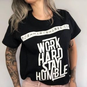 Poshmark Sharer Ultra Cotton T-Shirt, NWT.